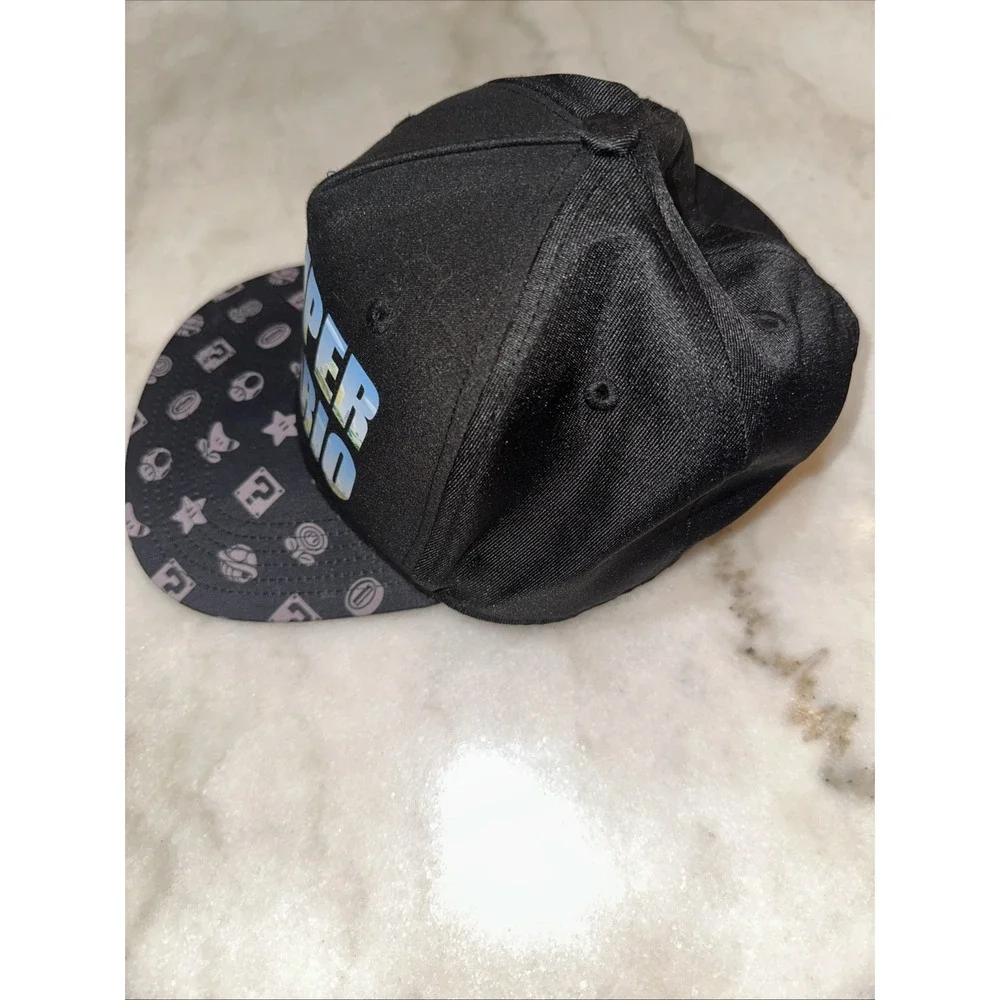 Nintendo Super Mario Bros Youth Sized Adjustable Snapback Hat Cap Black nWT‎